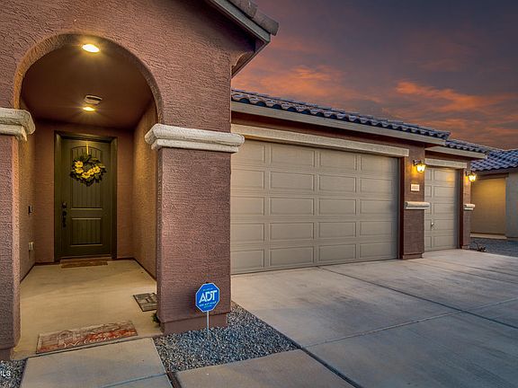 4th image of 40521 W Marion May Ln