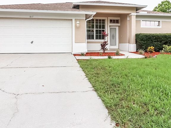 2nd image of 1817 Sea Oats St