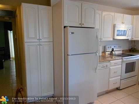 5th image of 465 Tilford #V