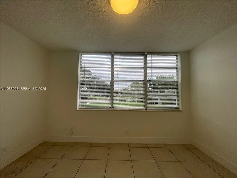 9441 Live Oak Pl #209 — Photo 7