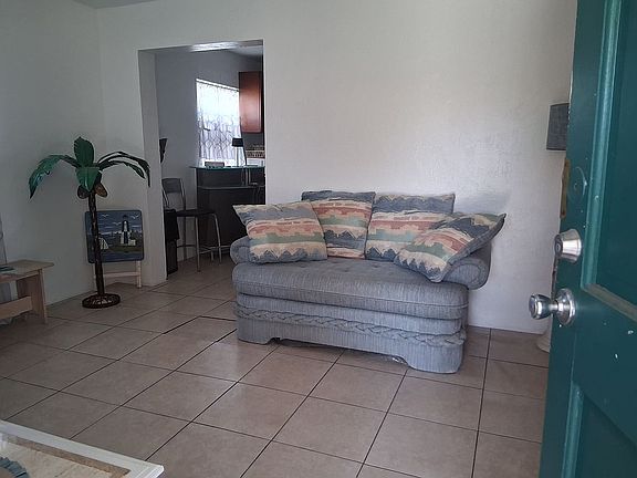 5th image of 3103 Saint Charles St