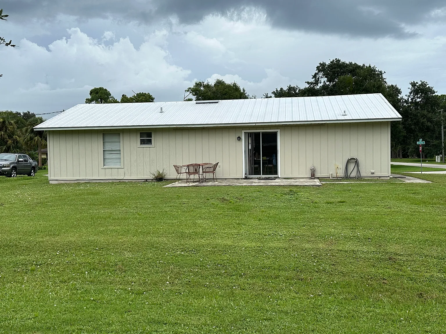 2 bed, 1100 sqft, $1,785 — Photo 2
