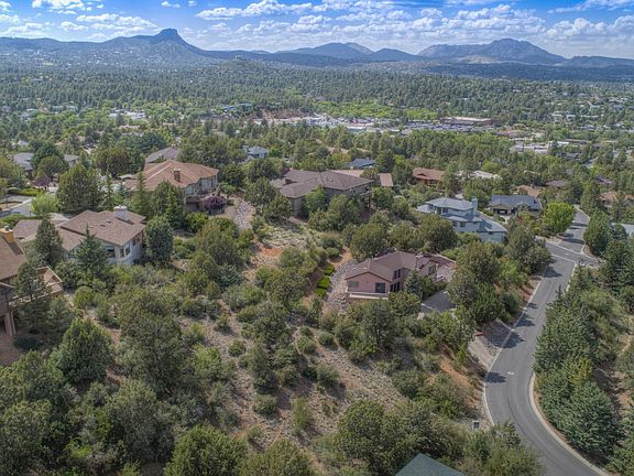 2nd image of 270 High Chaparral