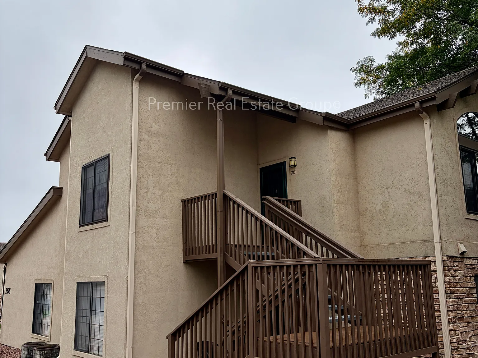 2 bed, 1207 sqft, $1,695 — Photo 1