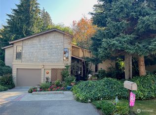 934 Edmonds St, Edmonds, WA 98020