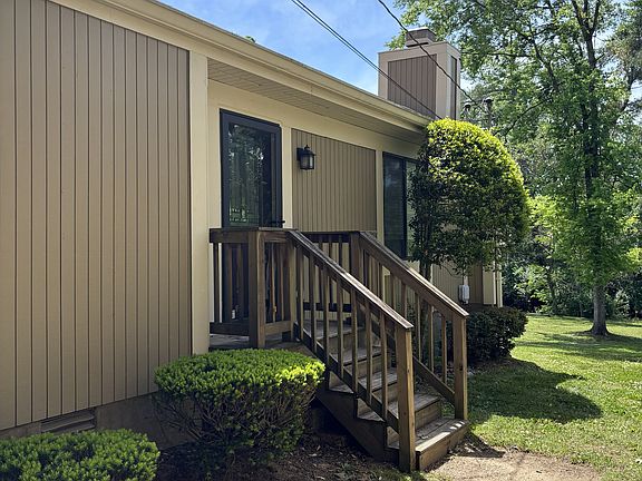 2nd image of 821 Todd Preis Dr