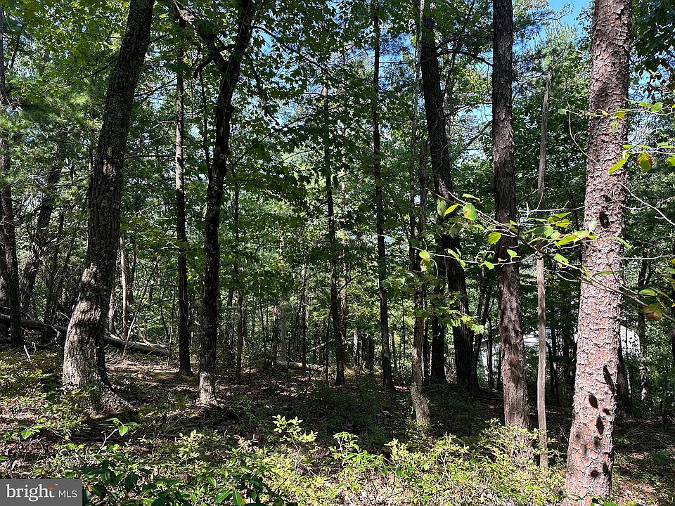 2nd image of 164 Valley View Rd