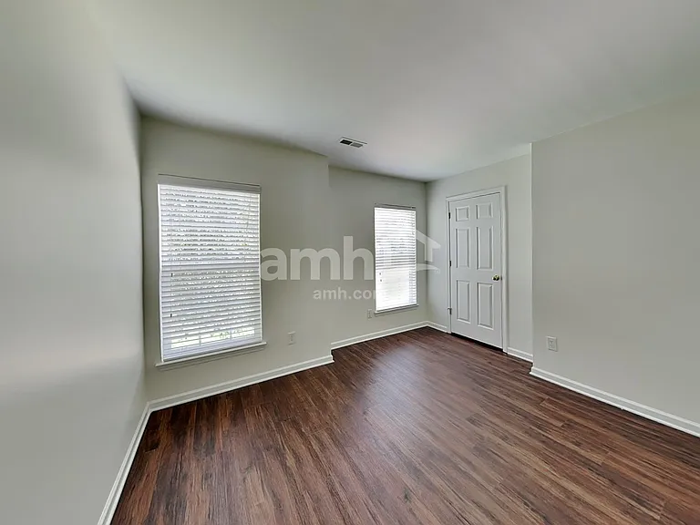 6840 Thistle Down Dr — Photo 23