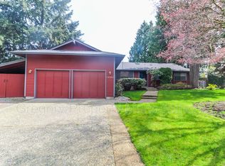 10943 NE 133rd St, Kirkland, WA 98034