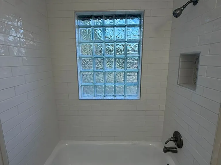 4229A SW 2nd Ave — Photo 7