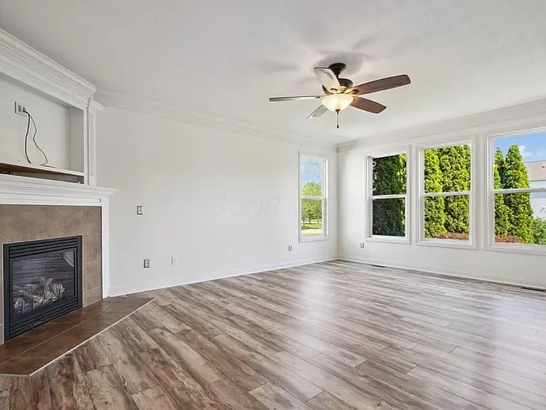 140 Andiron Dr — Photo 24