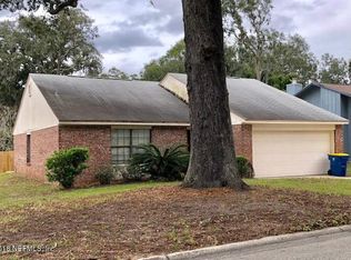 10173 Classic Oak Rd N, Jacksonville, FL 32225