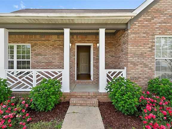 3rd image of 14148 River Point Cir