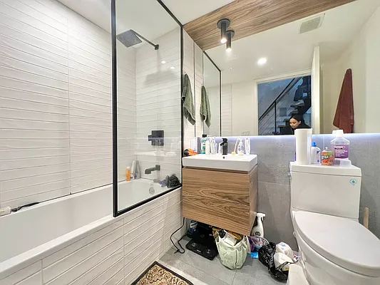 Rented by Doorway NYC, LLC | media 26