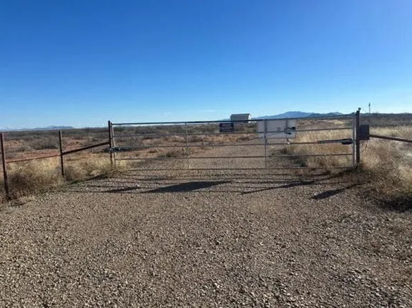 6233 W Airport Rd, Willcox, AZ 85643