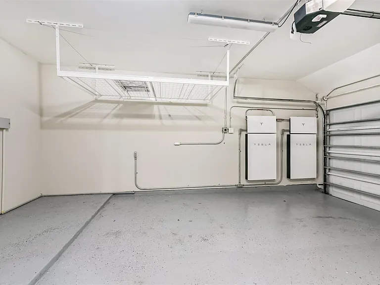 2601 Hewn Rock Way — Photo 37