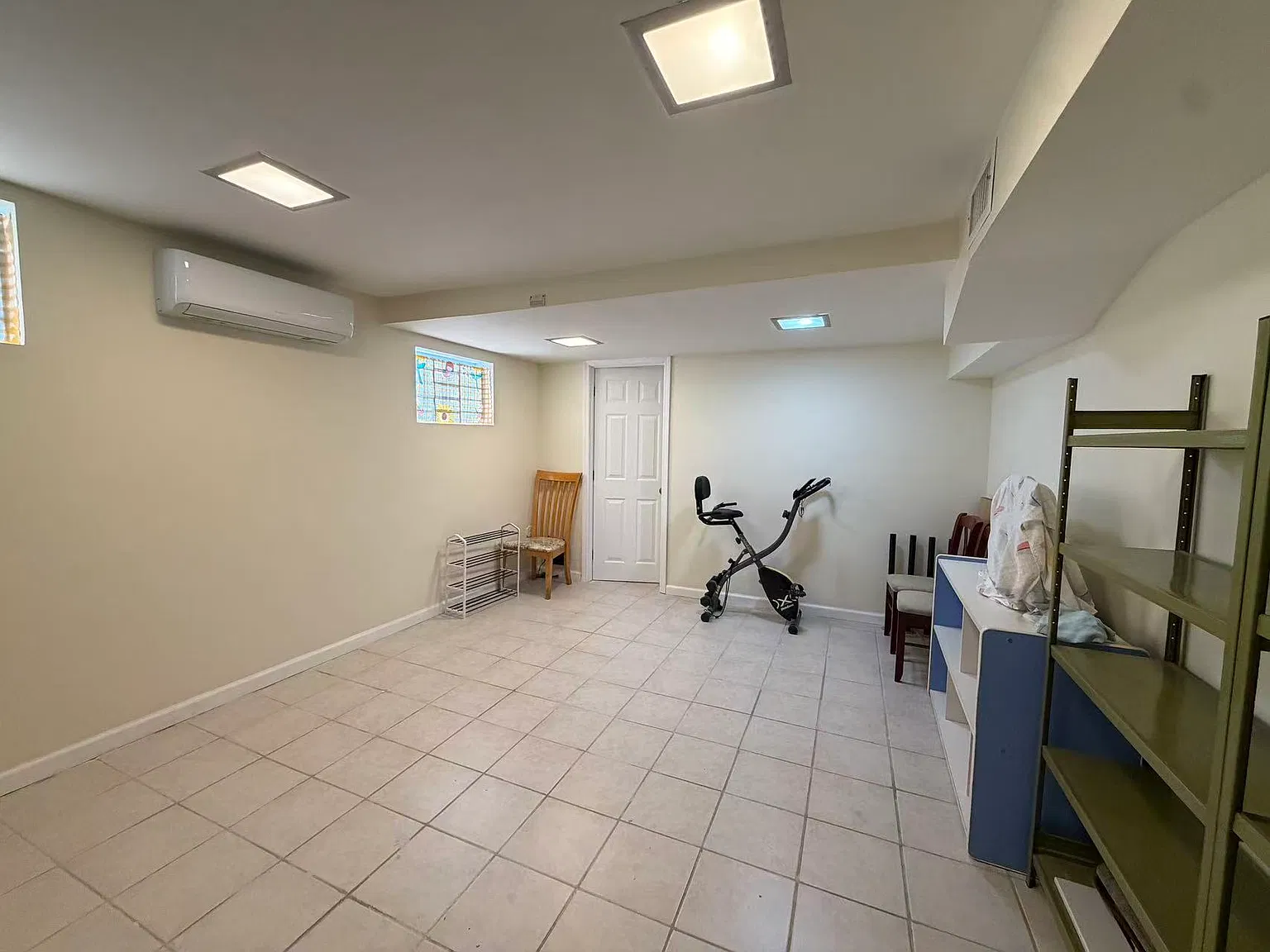 Studio, 500 sqft, $1,500 — Photo 3