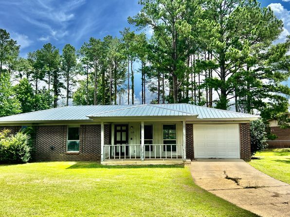 325 Caravan Ln