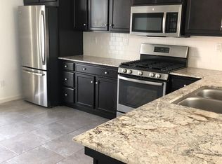 3701 Friendship Ln, Clovis, CA