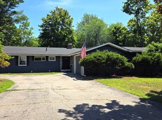 19 Avon Rd, Norwood, MA 02062