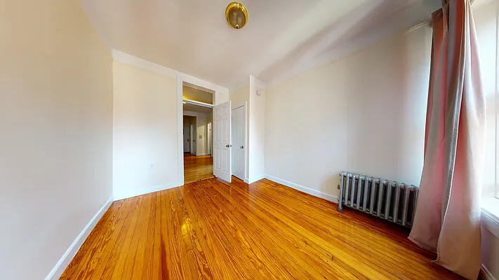 Rented by Bond New York | media 20