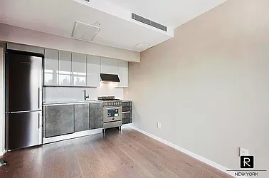 Rented by R New York