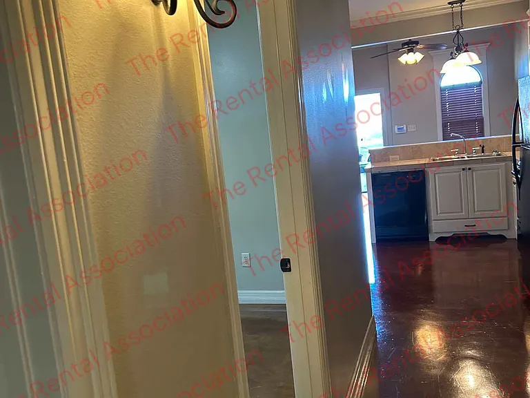 120 Church St #5 — Photo 5