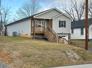 510 Grubert Ave, Staunton, VA 24401