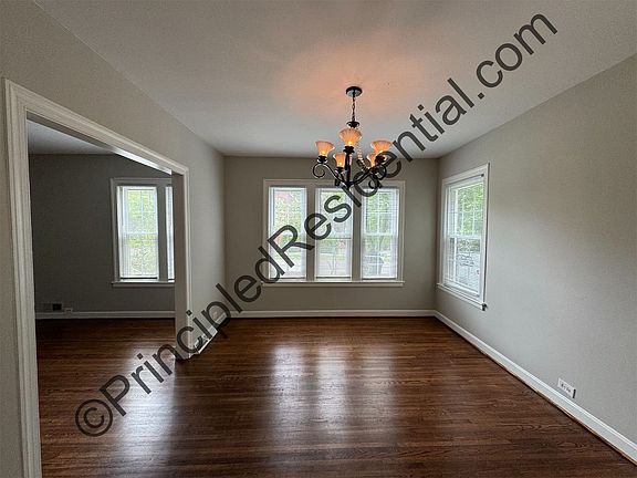 4th image of 203 N 14th St