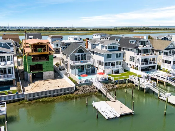 447 24th St, Avalon, NJ 08202