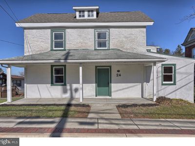 24 E Main St, Elverson, PA, 19520