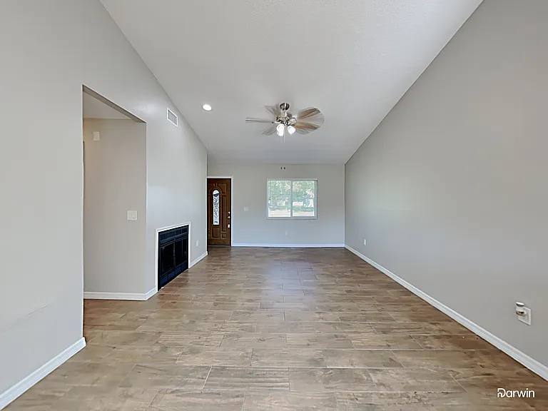 219 Ashbourne Dr — Photo 7