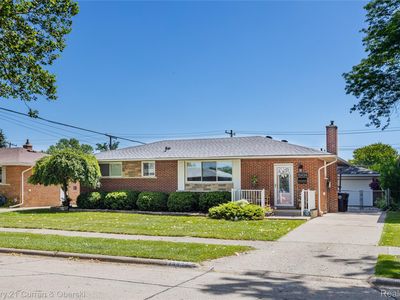 15434 Bainbridge St, Livonia, MI, 48154