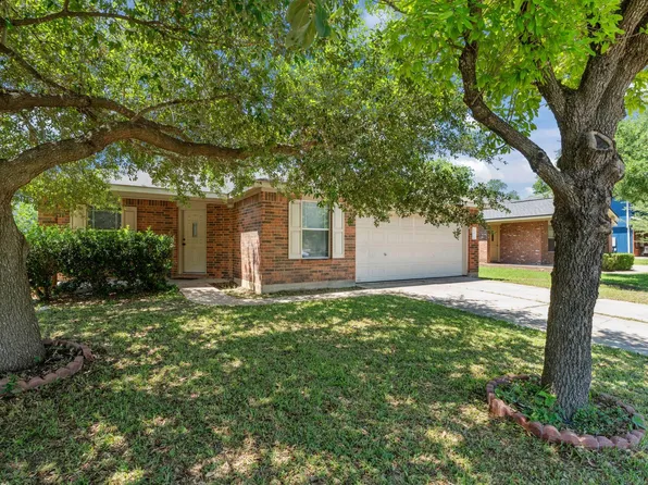103 Easy St, Hutto, TX 78634