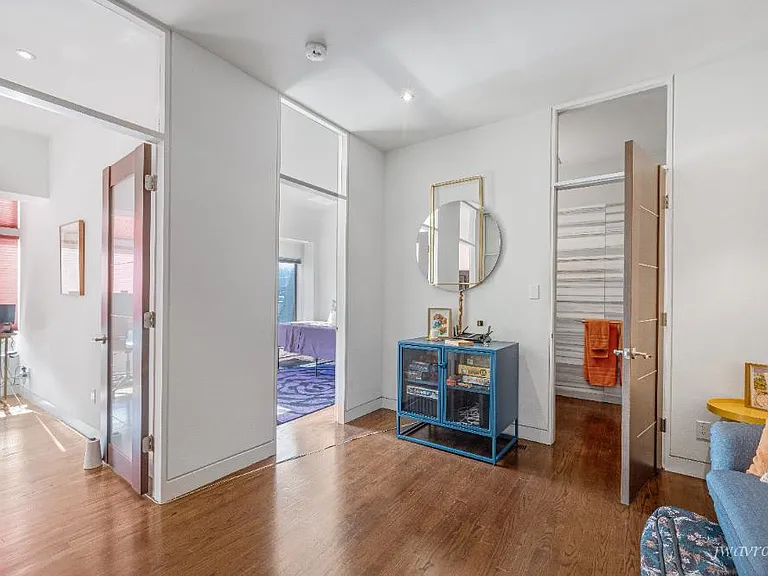 451 Eureka St — Photo 18