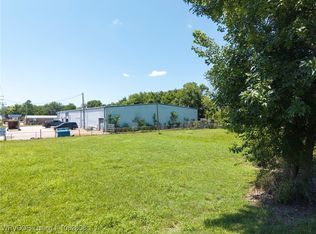 1425 Phoenix Ave, Fort Smith, AR 72901