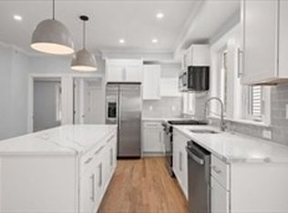 29 Rosemary St Floor 2, Jamaica Plain, MA 02130