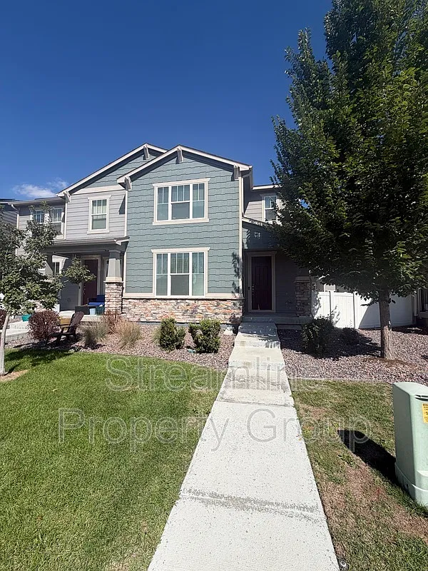 Southgate — Photo 1