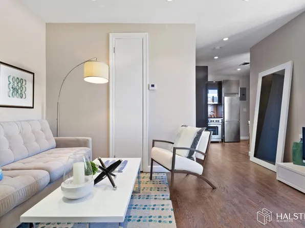 199 Prince Street image 1 of 8