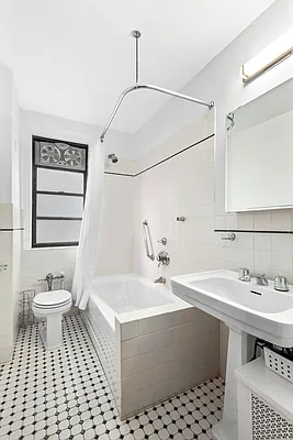 Sold by Corcoran | media 17