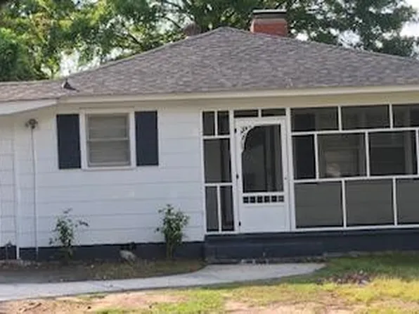 1709 Pineland Ave, Florence, SC 29501