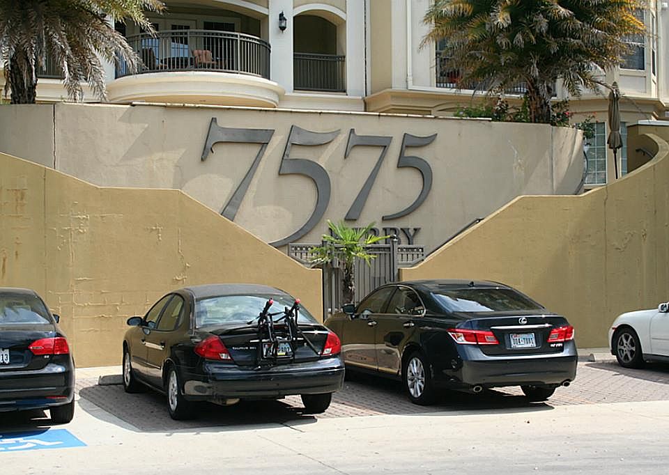 1st image of 7575 Kirby Dr APT 2402