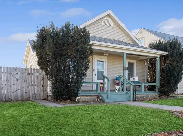 809 19th Ave SW, Cedar Rapids, IA 52404