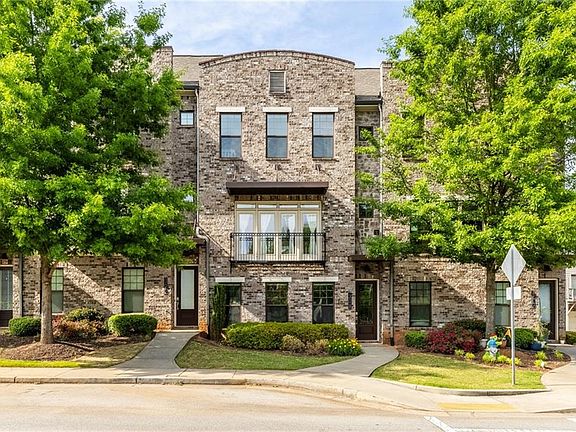 3rd image of 308 Coalter Way