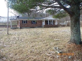 187 Mason Lake Rd, Berea, KY 40403