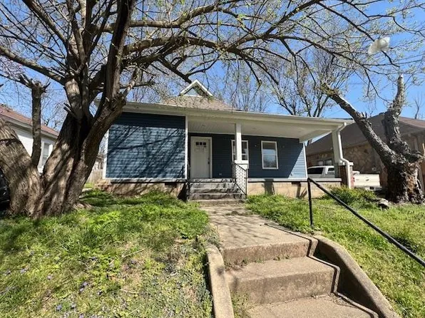 403 N 6th St, Paragould, AR 72450