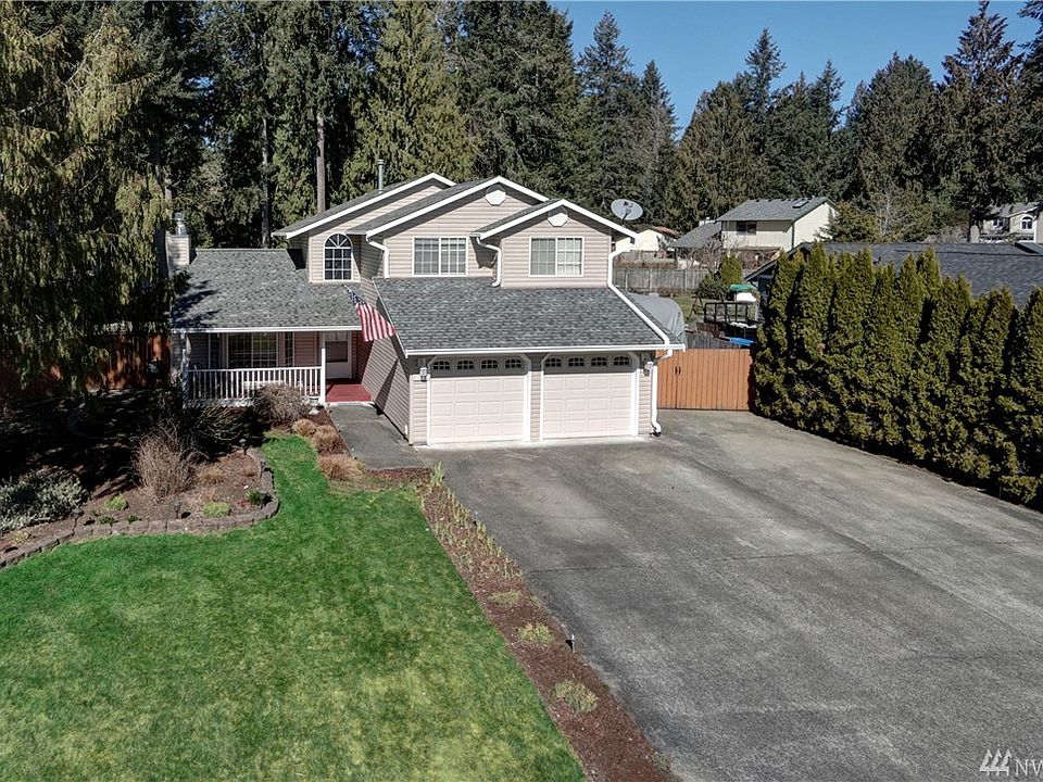 1st image of 3529 Radcliffe Ct SE