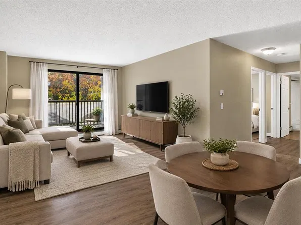 835 N 19th Ave SW #105, Calgary, AB T2T 0H6