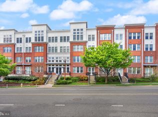 1418 N Rhodes St #B105, Arlington, VA 22209