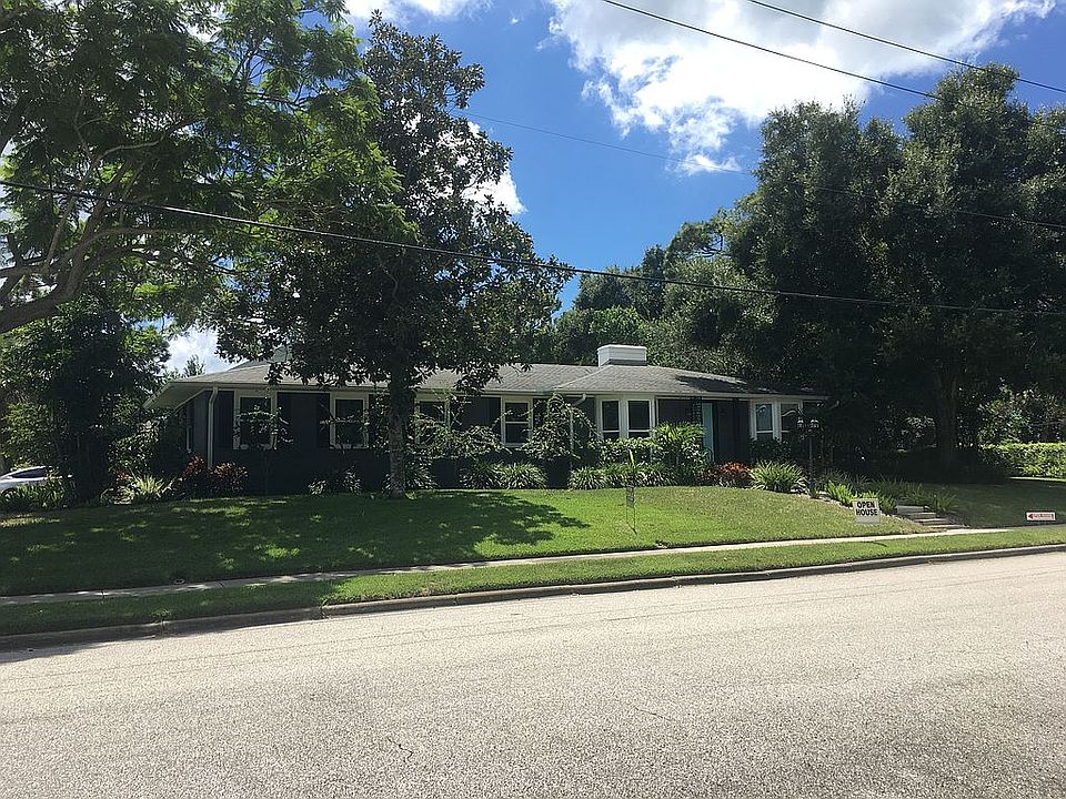 161 Florida Ave  corner lot 